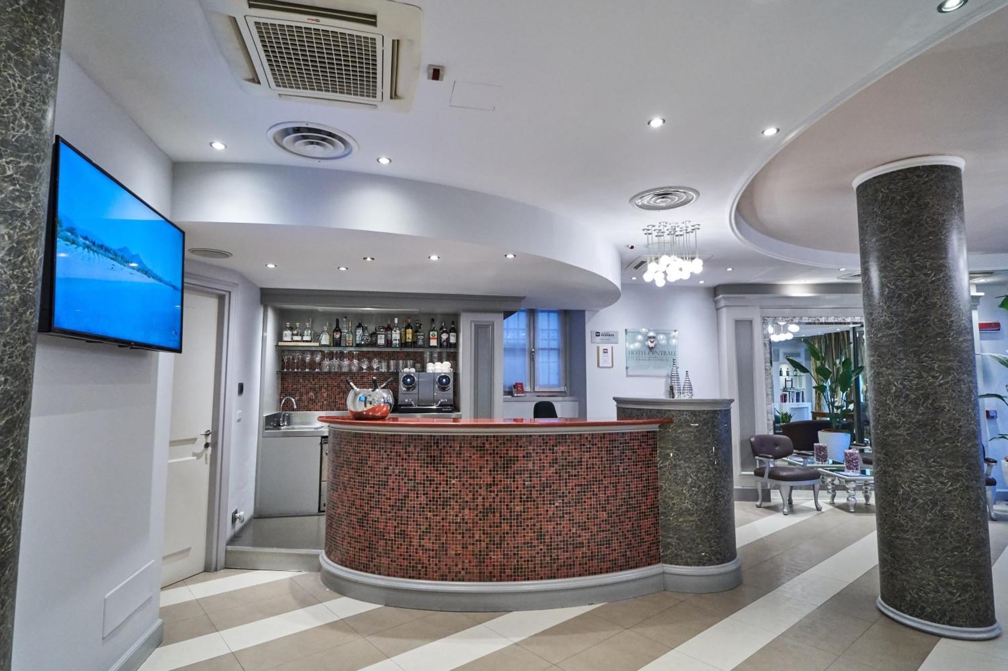 Hotel Centrale Best Western Signature Collection Tirano Zewnętrze zdjęcie