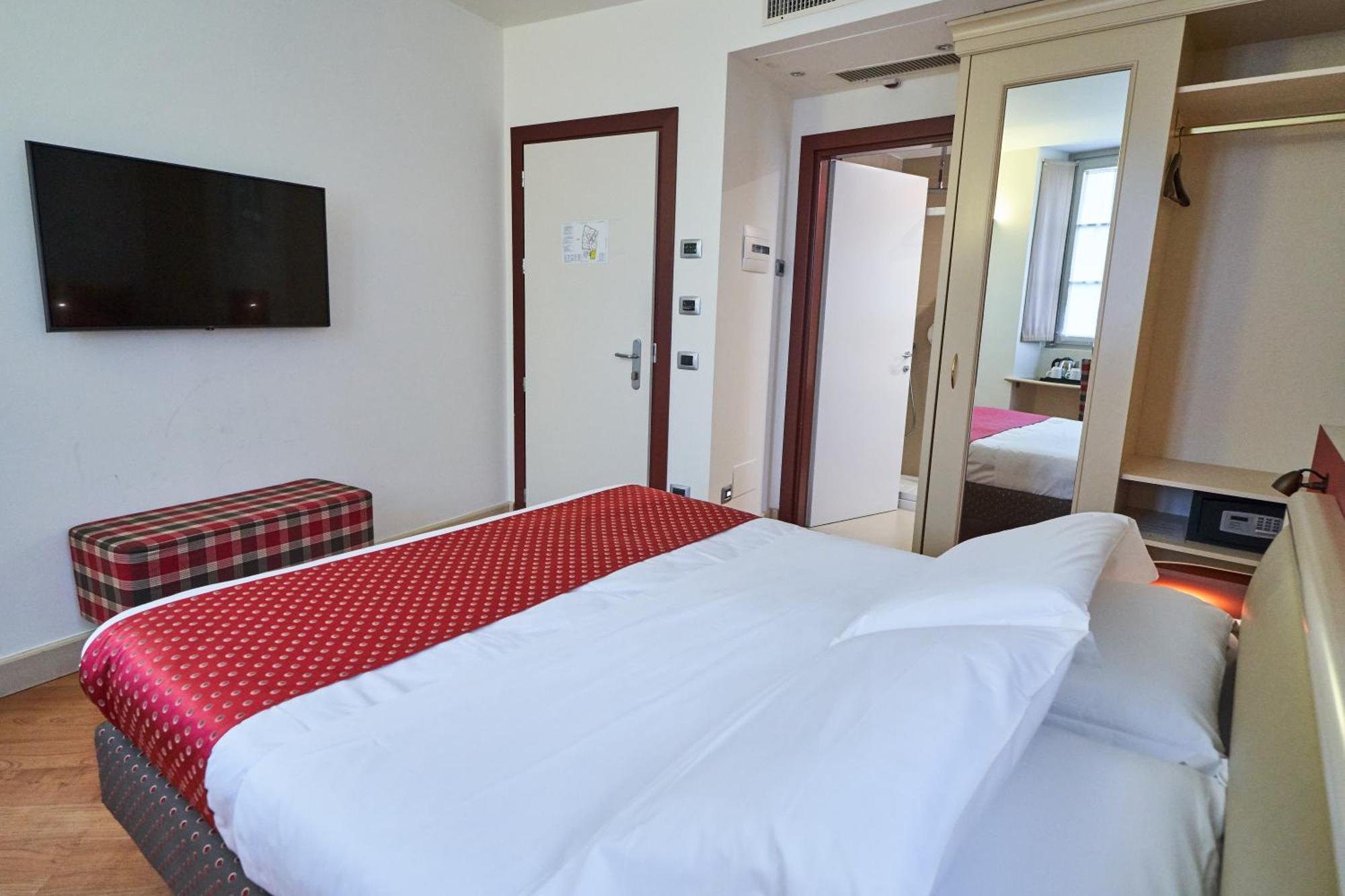 Hotel Centrale Best Western Signature Collection Tirano Zewnętrze zdjęcie