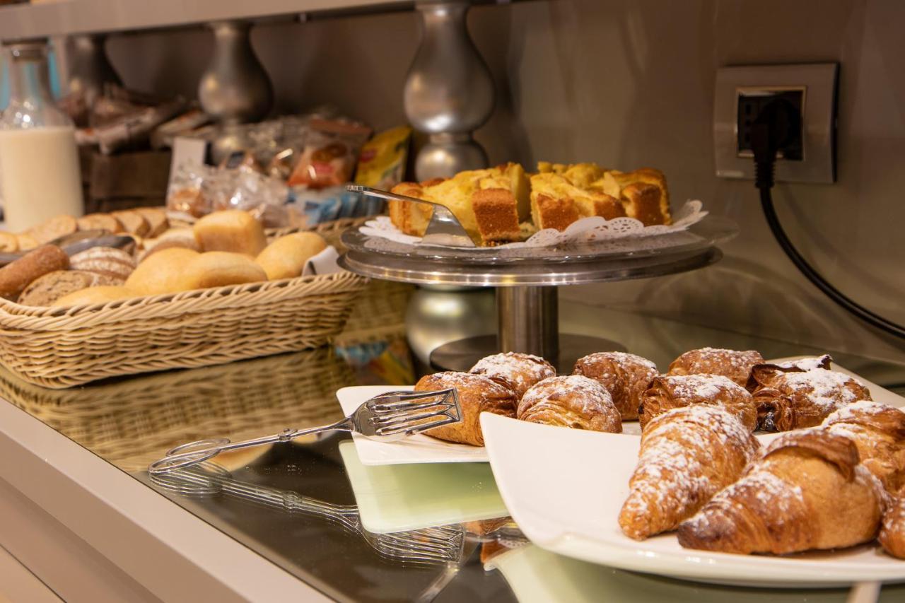 Hotel Centrale Best Western Signature Collection Tirano Zewnętrze zdjęcie